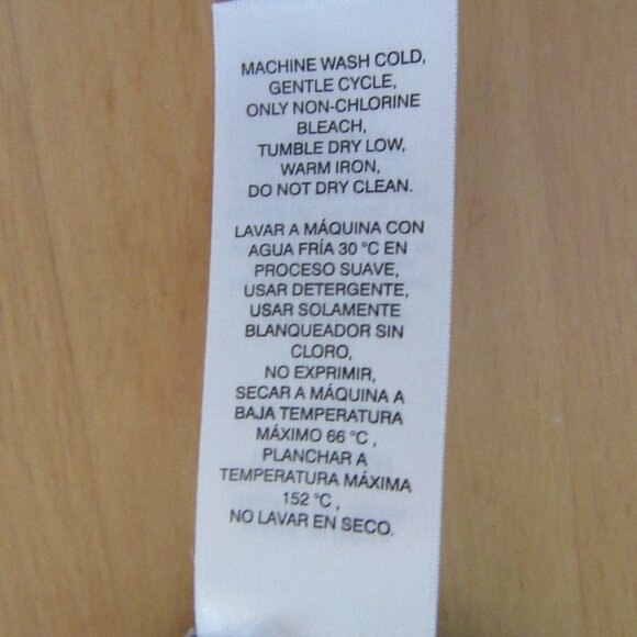 CHICO's Brown & beige leopard animal print t shirt - v neck -  size 3 = XL - Picture 9 of 13